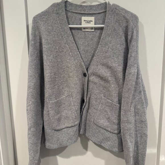 Abercrombie & Fitch Knit Cardigan - Picture 1 of 3